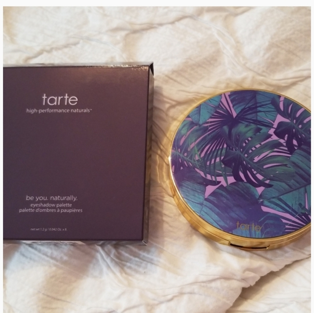 Tarte neutral pallet 8 pan 100% NEW!